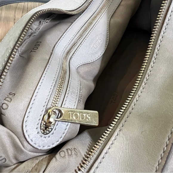 Tod’s Large Leather Duffle Bag Lt Grey - Picture 5 of 14